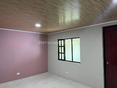 Casa de 5 alcobas en venta en Bravo Paez Quiroga, Bogotá, 538 m² · foto 9 de 20