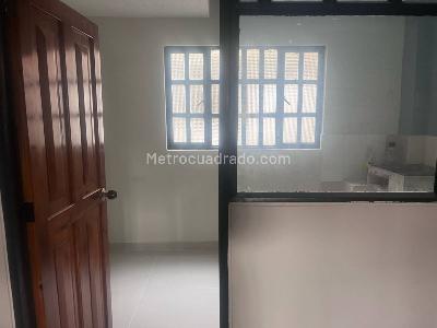 Casa de 5 alcobas en venta en Bravo Paez Quiroga, Bogotá, 538 m² · foto 11 de 20