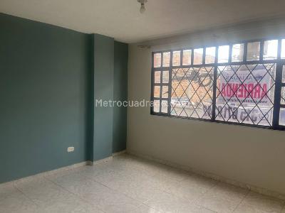 Casa de 5 alcobas en venta en Bravo Paez Quiroga, Bogotá, 538 m² · foto 14 de 20