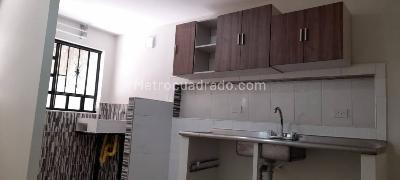 Casa de 5 alcobas en venta en Bravo Paez Quiroga, Bogotá, 538 m² · foto 17 de 20