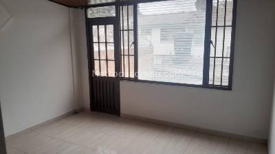 Casa de 5 alcobas en venta en Normandia, Bogotá, 383 m² · foto 11 de 16