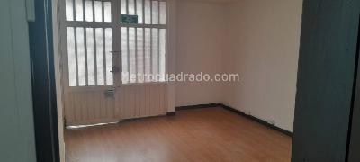Casa de 5 alcobas en venta en Normandia, Bogotá, 383 m² · foto 15 de 16