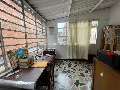Casa de 3 alcobas en venta en San Miguel, Bogotá, 212 m² · foto 5 de 18
