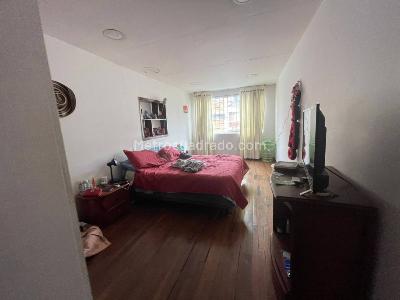 Casa de 3 alcobas en venta en San Miguel, Bogotá, 212 m² · foto 6 de 18