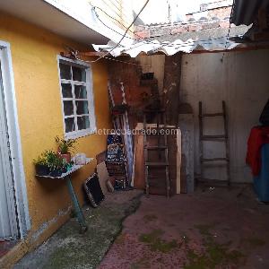 Casa de 5 alcobas en venta en La Victoria, Bogotá, 283 m² · foto 3 de 20