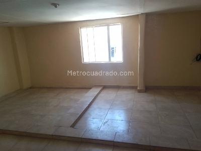 Casa de 5 alcobas en venta en La Victoria, Bogotá, 283 m² · foto 5 de 20