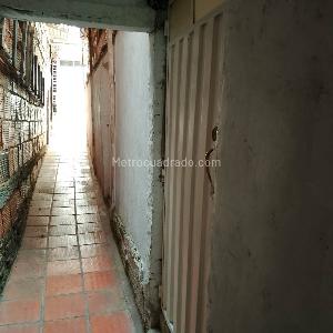 Casa de 5 alcobas en venta en La Victoria, Bogotá, 283 m² · foto 17 de 20