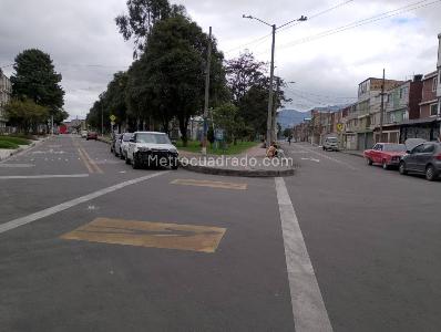 Casa de 5 alcobas en venta en La Francia, Bogotá, 200 m² · foto 3 de 20