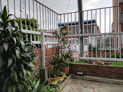 Apartamento de 3 alcobas en venta en Modelo Norte, Bogotá, 89 m² · foto 4 de 17