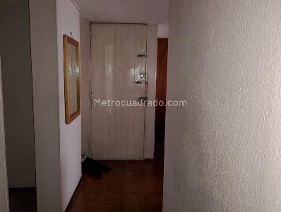 Apartamento de 3 alcobas en venta en Modelo Norte, Bogotá, 89 m² · foto 11 de 17