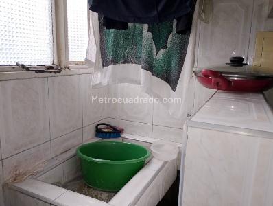 Apartamento de 3 alcobas en venta en Modelo Norte, Bogotá, 89 m² · foto 12 de 17