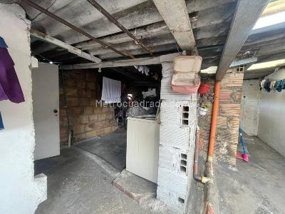 Casa de 5 alcobas en venta en San Joaquin, Bogotá, 180 m² · foto 13 de 20