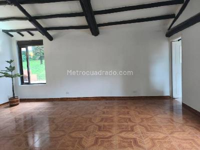 Casa de 3 alcobas en venta en San Jose De Bavaria, Bogotá, 87 m² · foto 3 de 20