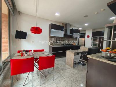 Apartamento en venta en Los Rosales, Bogotá · foto 15 de 18
