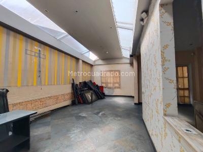 Casa de 1 alcoba en venta en Chapinero, Bogotá, 221 m² · foto 13 de 16