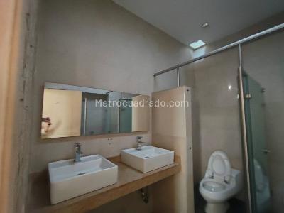 Casa de 1 alcoba en venta en Chapinero, Bogotá, 221 m² · foto 15 de 16