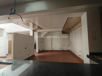 Casa de 1 alcoba en venta en Chapinero, Bogotá, 221 m² · foto 5 de 16