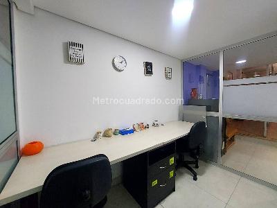 Casa de 5 alcobas en venta en Park Way, Bogotá, 198 m² · foto 5 de 20