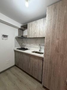 Apartamento de 3 alcobas en venta en Fontibon Centro, Bogotá, 39 m² · foto 5 de 12