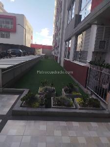 Apartamento de 3 alcobas en venta en Ciudad Kennedy, Bogotá, 66 m² · foto 3 de 12