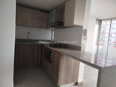 Apartamento de 3 alcobas en venta en Ciudad Kennedy, Bogotá, 66 m² · foto 6 de 12