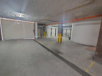 Apartaestudio en venta en Santa Barbara Central, Bogotá, 44 m² · foto 15 de 20