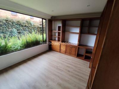 Casa de 5 alcobas en venta en Vereda Fagua, Chía, 547 m² · foto 4 de 13