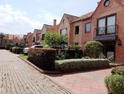 Casa de 4 alcobas en venta en Chia, Chía, 387 m² · foto 3 de 20