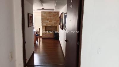 Apartamento de 3 alcobas en venta en Pradera Norte, Bogotá, 90 m² · foto 4 de 20