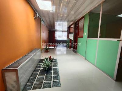 Apartamento de 3 alcobas en venta en Soacha, Soacha, 77 m² · foto 2 de 20