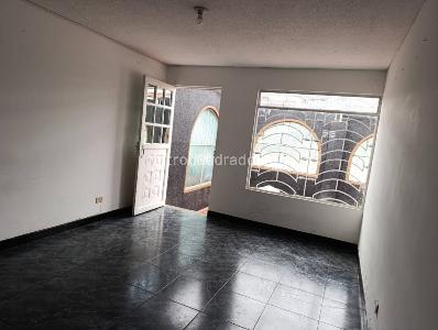 Casa en venta en Marsella, Bogotá · foto 4 de 20