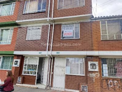 Casa de 4 alcobas en venta en Plazuelas Del Virrey, Bogotá, 36 m² · foto 2 de 20