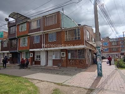 Casa de 4 alcobas en venta en Plazuelas Del Virrey, Bogotá, 36 m² · foto 5 de 20