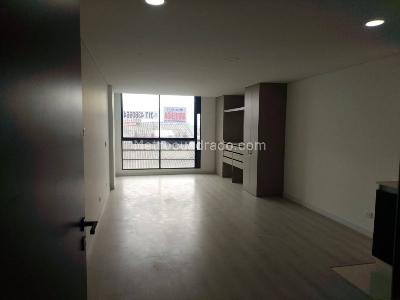 Apartaestudio en arriendo en Puente Aranda, Bogotá, 33 m² · foto 2 de 13