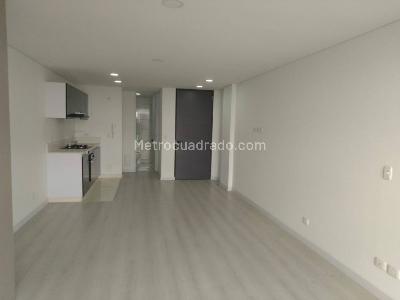 Apartaestudio en arriendo en Puente Aranda, Bogotá, 33 m² · foto 3 de 13