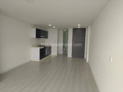 Apartaestudio en arriendo en Puente Aranda, Bogotá, 33 m² · foto 8 de 13