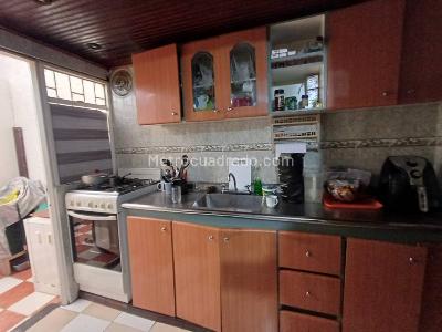 Casa en venta en Villa Alsacia Castilla, Bogotá · foto 7 de 11