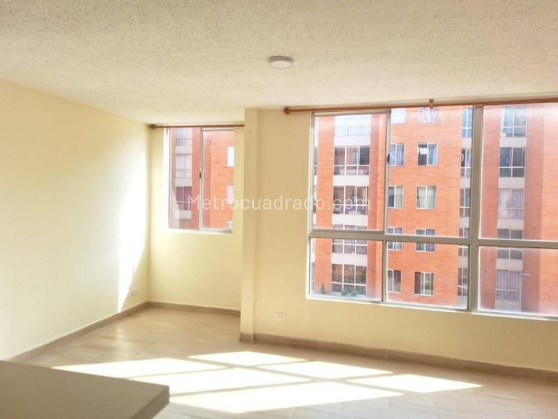 Apartamento en Arriendo, Ciudad Verde, Soacha - Widok 3