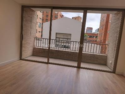 Apartamento de 2 alcobas en venta en Chico Reservado, Bogotá, 88 m² · foto 3 de 20