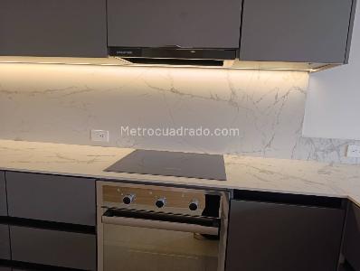 Apartamento de 2 alcobas en venta en Chico Reservado, Bogotá, 88 m² · foto 7 de 20