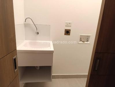 Apartamento de 2 alcobas en venta en Chico Reservado, Bogotá, 88 m² · foto 8 de 20