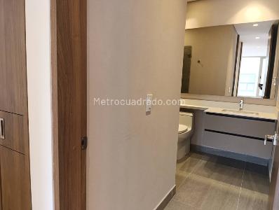 Apartamento de 2 alcobas en venta en Chico Reservado, Bogotá, 88 m² · foto 12 de 20