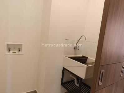 Apartamento de 2 alcobas en venta en Chico Reservado, Bogotá, 88 m² · foto 13 de 20