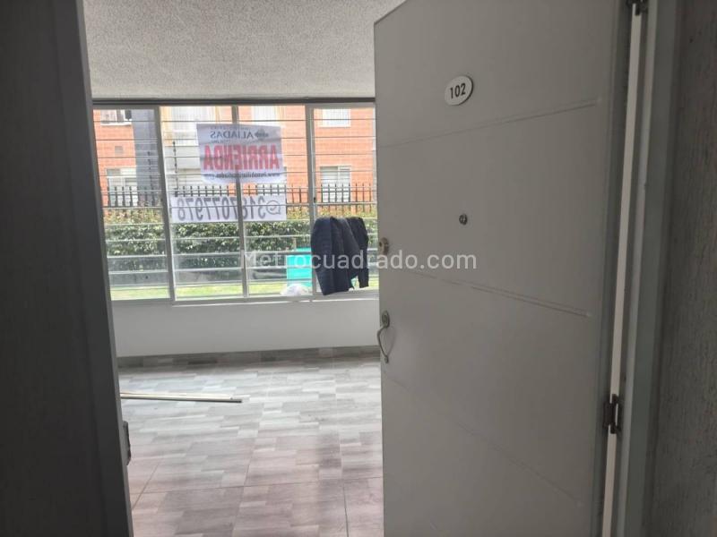 Apartamento en Arriendo, Ciudad Verde, Soacha - Widok 3