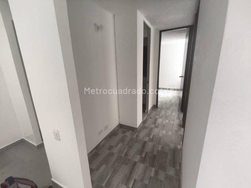 Apartamento en Arriendo, Ciudad Verde, Soacha - Widok 4