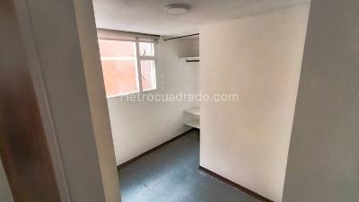 Apartamento de 3 alcobas en venta en Chapinero, Bogotá, 18 m² · foto 9 de 16