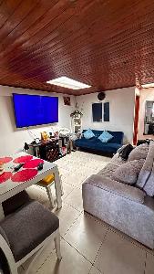 Casa de 5 alcobas en venta en El Muelle, Bogotá, 240 m² · foto 17 de 20