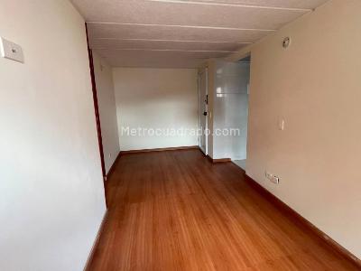 Apartamento de 3 alcobas en venta en Ciudadela El Recreo, Bogotá, 39 m² · foto 11 de 16