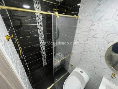 Apartamento en arriendo en Candelaria, Bogotá · foto 9 de 12