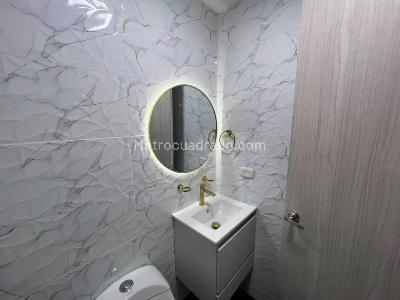 Apartamento en arriendo en Candelaria, Bogotá · foto 10 de 12